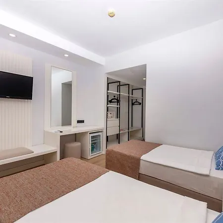 Alder Garden Otel 4*