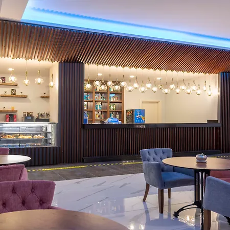 Eldar Garden Hotel 4*