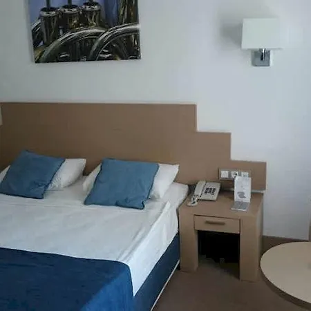 Alder Garden Otel Kemer