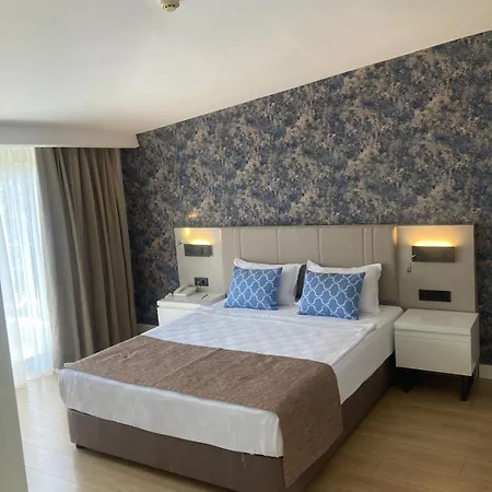 Alder Garden 4*