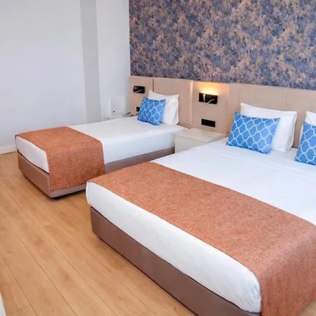 Alder Garden Hotel 4*