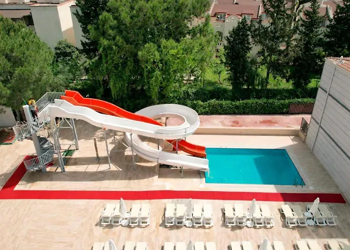 Alder Garden Hotel 4*