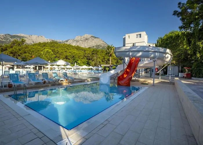 Szálloda Alder Garden 4*