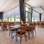 Alder Garden Hotel 4*