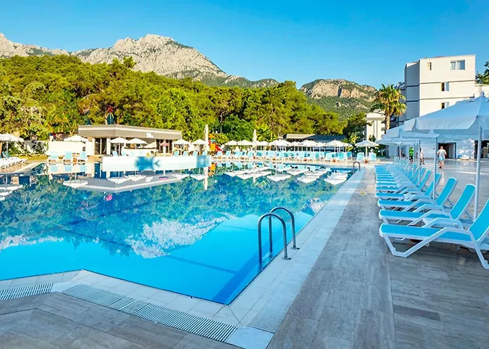 Alder Garden Hotel 4*